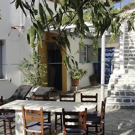 Apartment Avli &
